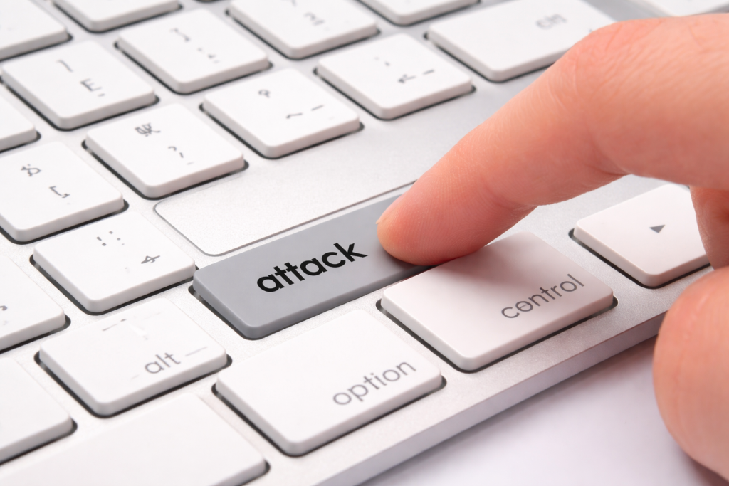 Hackers atacan Mac, utilizando Word.