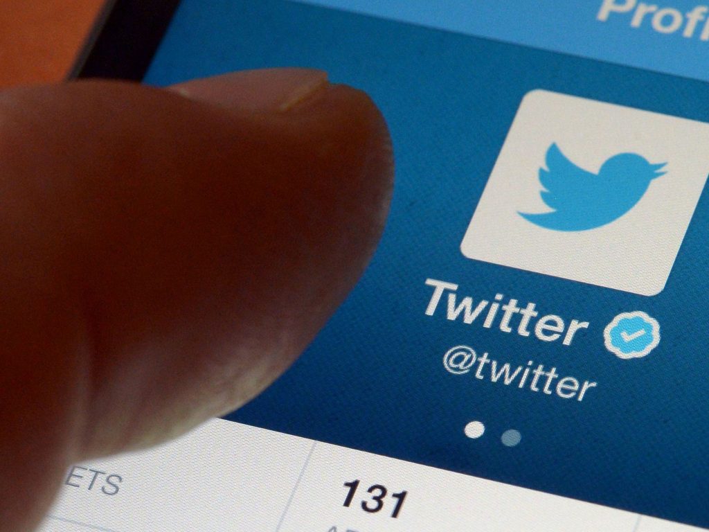 Twitter tiene problemas para convertir tweets en ganancias