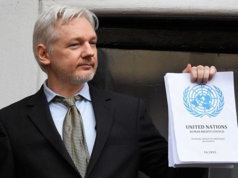 Fundador de wikileaks califica a la CIA como incompetente