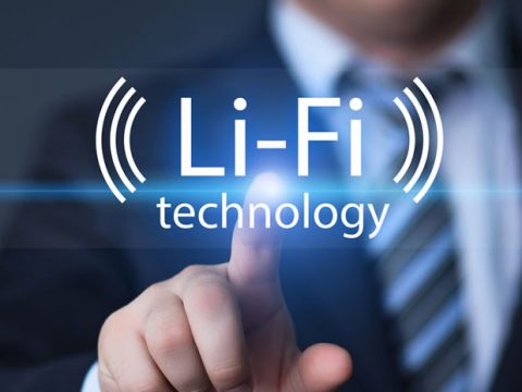 LI-FI es 100 veces más rápida que el WI-FI y viaja a través de la luz, olvídate de velocidades lentas