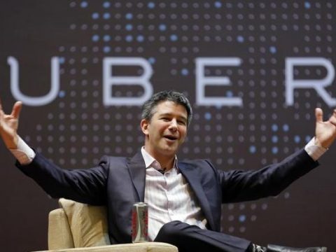 CEO de UBER es grabado discutiendo con uno de sus conductores sobre las tarifas