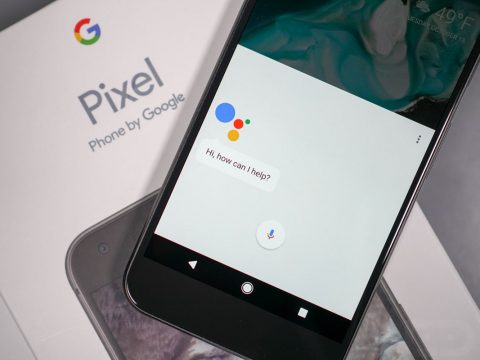 Nuevos auriculares de Google traducen 40 idiomas al instante.